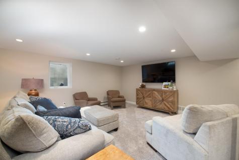 521 7th Avenue NE Waseca MN 56093