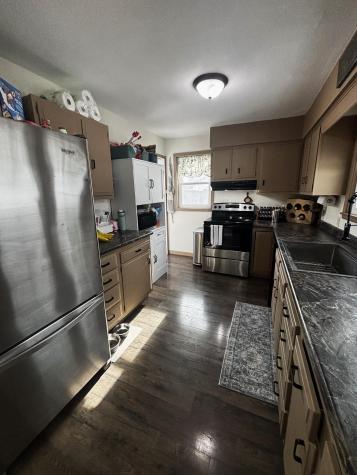 604 7th Avenue SW Pipestone MN 56164