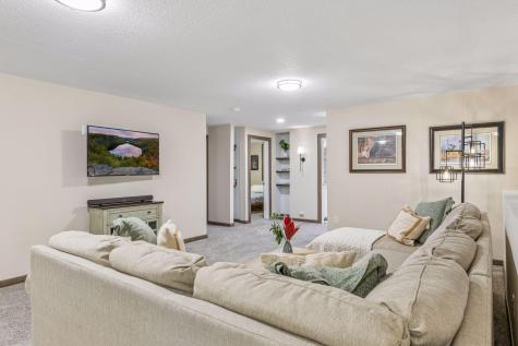 7314 255th Street Wyoming MN 55092