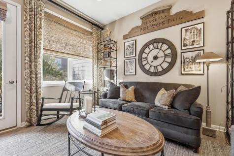 5023 Sundial Lane Woodbury MN 55129