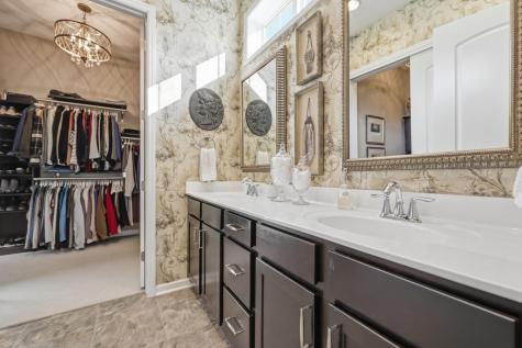 5023 Sundial Lane Woodbury MN 55129