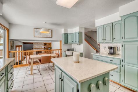 1425 Long Avenue Detroit Lakes MN 56501