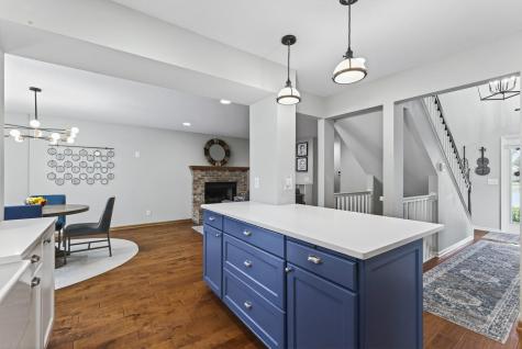 1289 Castle Court Golden Valley MN 55427