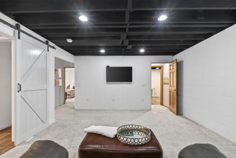 1289 Castle Court Golden Valley MN 55427