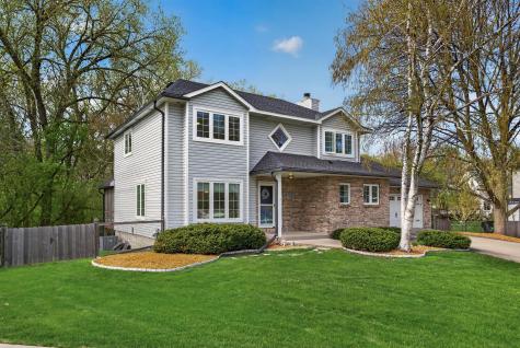 1289 Castle Court Golden Valley MN 55427