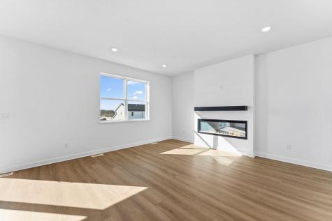 22375 Isla Way Rogers MN 55374