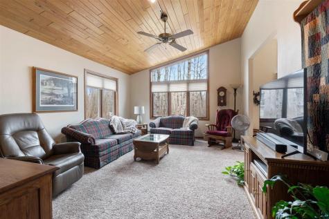 255 E Harney Road Esko MN 55733