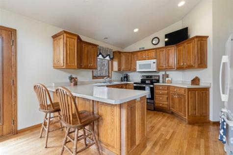 255 E Harney Road Esko MN 55733