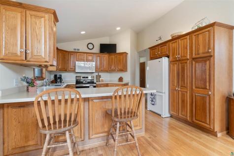 255 E Harney Road Esko MN 55733