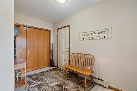 255 E Harney Road Esko MN 55733