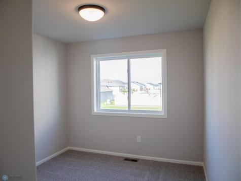 6709 Meadow View Drive S Fargo ND 58104