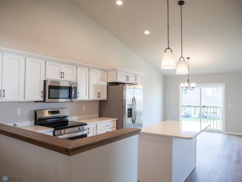 6709 Meadow View Drive S Fargo ND 58104