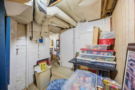 1422 8th Avenue S Fargo ND 58103