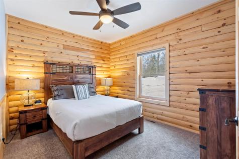 #525 Trapper's Landing Lodge Merit Way Walker MN 56484