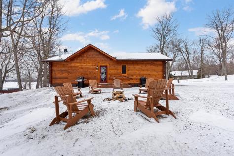 #525 Trapper's Landing Lodge Merit Way Walker MN 56484