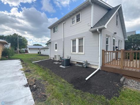 326 20th Street N Fargo ND 58102