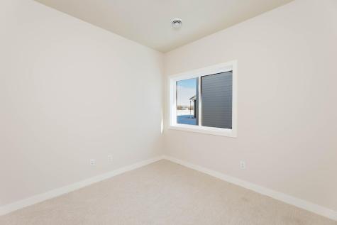 6723 66th Avenue S Horace ND 58047