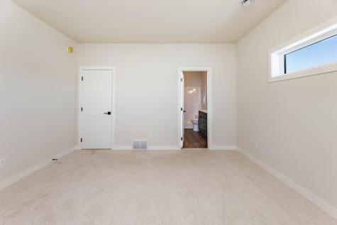 6723 66th Avenue S Horace ND 58047