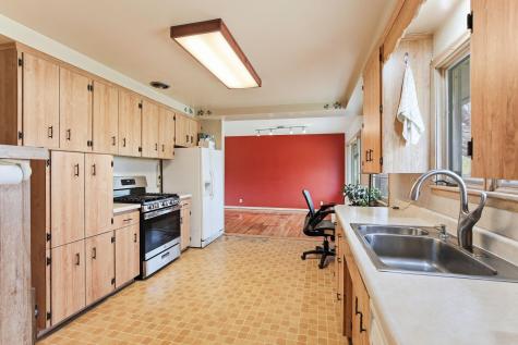 5116 Meadow Ridge Edina MN 55439