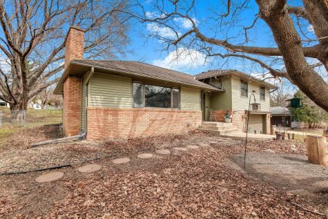 5116 Meadow Ridge Edina MN 55439