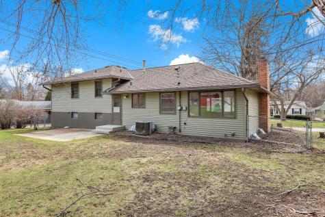 5116 Meadow Ridge Edina MN 55439