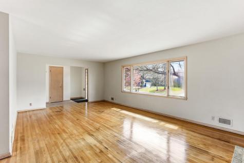 5116 Meadow Ridge Edina MN 55439