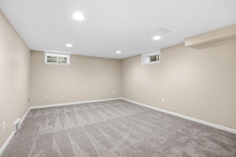 749 Cottage Avenue W Saint Paul MN 55117