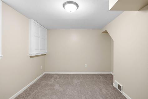 749 Cottage Avenue W Saint Paul MN 55117