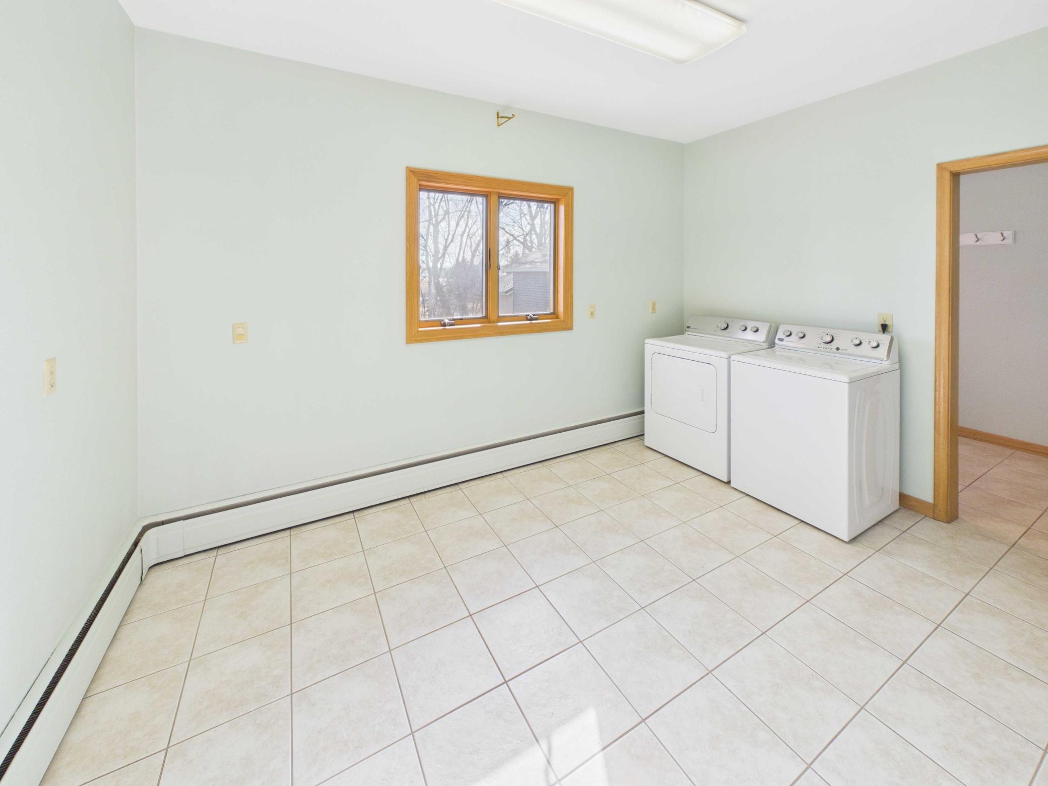 160 1st Street Albany MN 56307