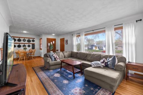 4525 Quail Avenue N Robbinsdale MN 55422