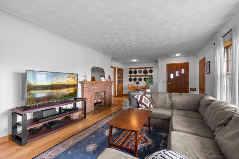 4525 Quail Avenue N Robbinsdale MN 55422