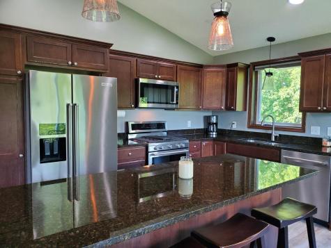 822 Deer Path Montgomery MN 56069