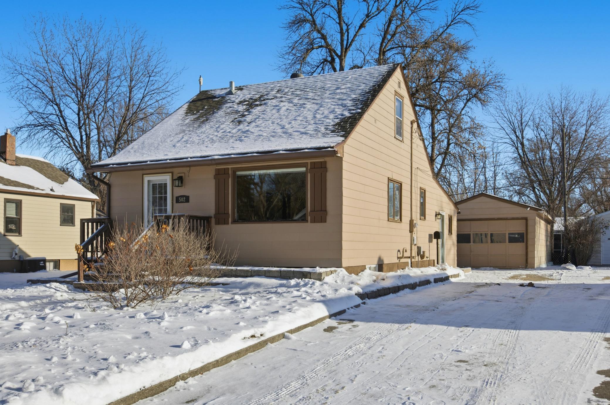 502 12th Street N Moorhead MN 56560