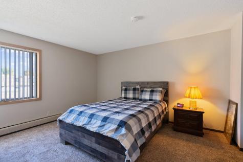 4710 58th Avenue N Crystal MN 55429