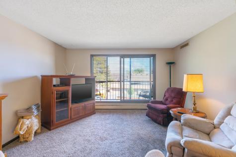 4710 58th Avenue N Crystal MN 55429