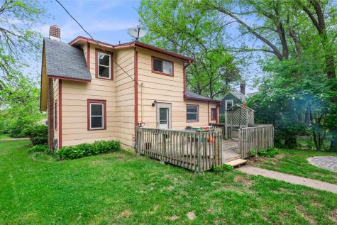 220 4th Avenue E Shakopee MN 55379