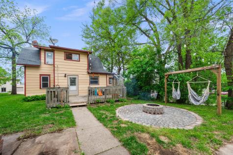 220 4th Avenue E Shakopee MN 55379