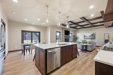 4257 Pine Parkway S Fargo ND 58104
