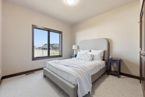 4257 Pine Parkway S Fargo ND 58104