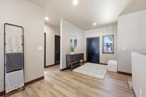 4257 Pine Parkway S Fargo ND 58104