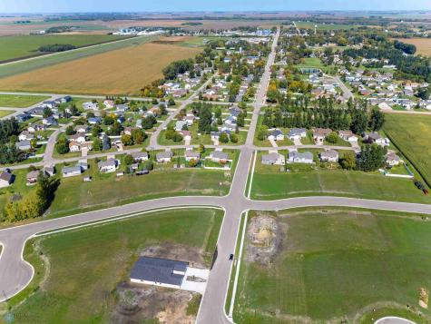 1513 Parke Avenue S Glyndon MN 56547