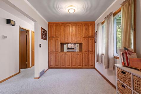 65 Logan Avenue E West Saint Paul MN 55118