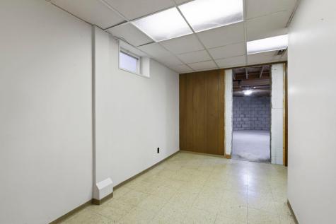 65 Logan Avenue E West Saint Paul MN 55118