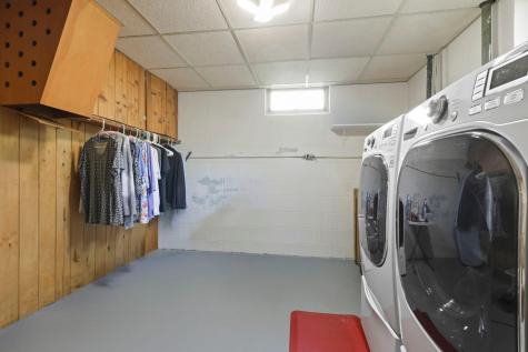 65 Logan Avenue E West Saint Paul MN 55118