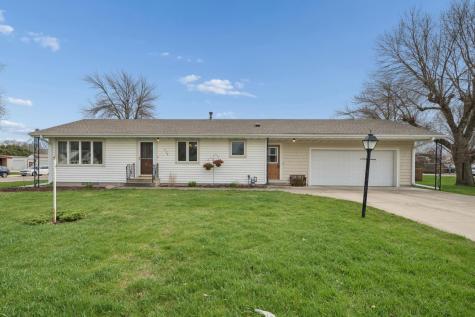 306 3RD Avenue SE Blooming Prairie MN 55917