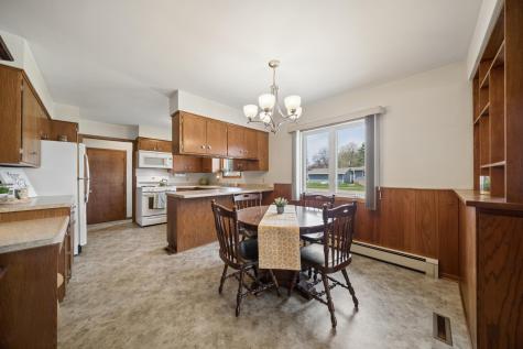 306 3RD Avenue SE Blooming Prairie MN 55917
