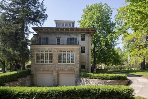 2728 Dean Parkway Minneapolis MN 55416