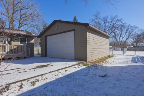324 N Gilman Avenue Litchfield MN 55355