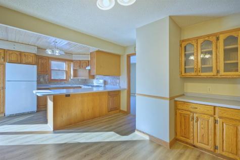 324 N Gilman Avenue Litchfield MN 55355