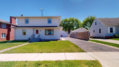 406 Giles Place Albert Lea MN 56007
